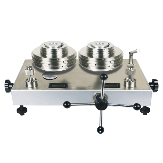 主輔一體活塞式壓力計